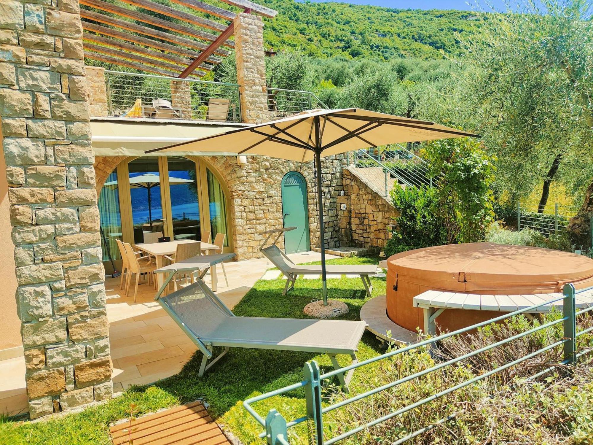 Villa Al Feudo Brenzone sul Garda Eksteriør bilde